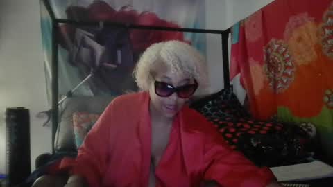 Snapshot of ebonydezire00 chatting on July 2026 03:43:02 AM ebonydezire00 online show from July 2026 03:43:02 AM