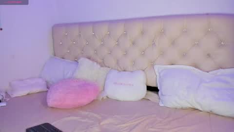 Queen Ebony online show from March 2026 07:12:01 AM