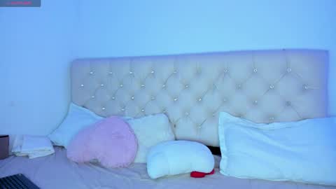 Snapshot of ebonygoddes03 chatting on March 2026 02:18:01 PM Queen Ebony online show from March 2026 02:18:01 PM