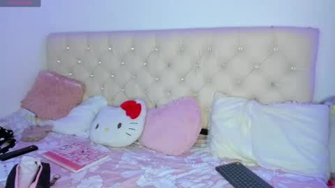 Queen Ebony online show from May 2026 10:27:01 PM