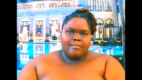 ebonyhotbuns4u2luv online show from February 2026 08:03:02 PM