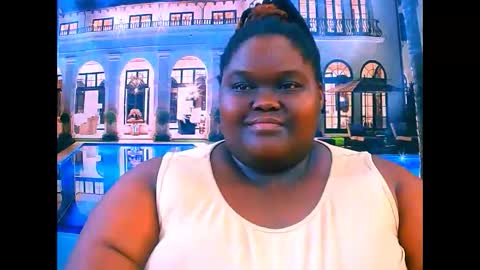 ebonyhotbuns4u2luv online show from April 2026 12:35:02 AM