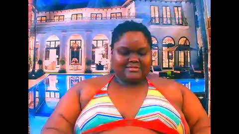 ebonyhotbuns4u2luv online show from May 2026 07:01:01 PM