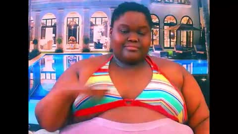 ebonyhotbuns4u2luv online show from June 2026 06:47:01 PM