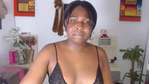 rosmary online show from February 2025 09:23:01 PM