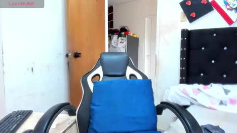 Snapshot of ebonylatinx chatting on January 2025 09:57:01 PM Angela online show from January 2025 09:57:01 PM