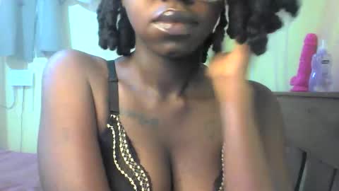 Ebonymuse2 online show from May 2026 05:34:01 AM