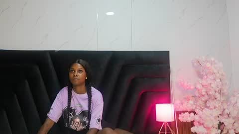 ebonyndsavage online show from July 2026 07:22:02 PM