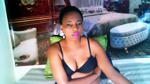 Snapshot of ebonyseductionz chatting on January 2025 12:09:01 AM Zammy online show from January 2025 12:09:01 AM