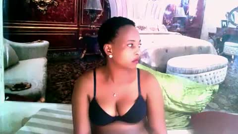 Snapshot of ebonyseductionz chatting on January 2025 03:58:02 AM Zammy online show from January 2025 03:58:02 AM