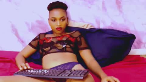 Snapshot of ebonystarlite1 chatting on March 2025 11:44:02 AM Candy online show from March 2025 11:44:02 AM