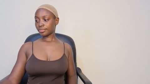 Snapshot of ebonyx_pumpkin22 chatting on October 2025 09:02:01 PM Nancy online show from October 2025 09:02:01 PM