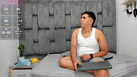 Snapshot of eclipselove_os chatting on February 2026 07:37:02 PM Blake and Jess online show from February 2026 07:37:02 PM