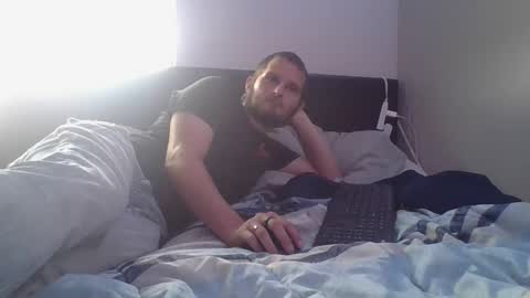 Snapshot of eclipticice94 chatting on September 2025 06:02:02 PM eclipticice94 online show from September 2025 06:02:02 PM