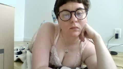 ectojelly online show from July 2026 01:52:01 AM