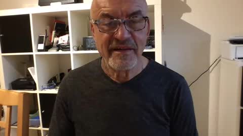 Snapshot of eddelmar chatting on December 2024 03:42:02 PM eddelmar online show from December 2024 03:42:02 PM