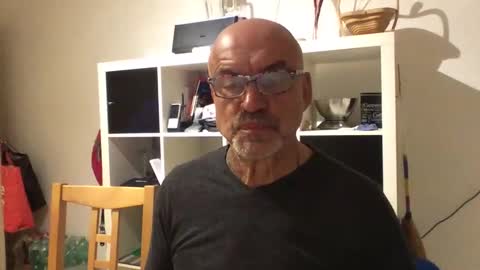 Snapshot of eddelmar chatting on December 2024 06:43:02 PM eddelmar online show from December 2024 06:43:02 PM