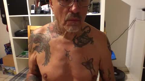 Snapshot of eddelmar chatting on January 2025 06:45:01 PM eddelmar online show from January 2025 06:45:01 PM