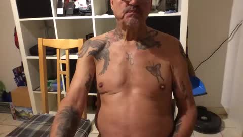 Snapshot of eddelmar chatting on January 2025 12:57:02 AM eddelmar online show from January 2025 12:57:02 AM