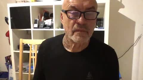 Snapshot of eddelmar chatting on February 2025 09:25:02 PM eddelmar online show from February 2025 09:25:02 PM