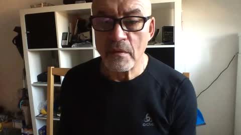 Snapshot of eddelmar chatting on March 2025 04:24:02 PM eddelmar online show from March 2025 04:24:02 PM