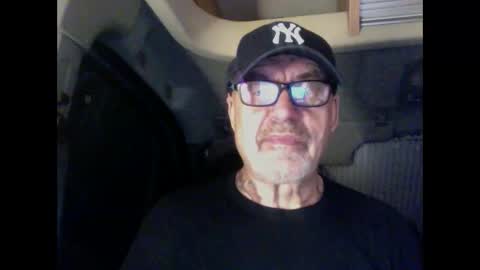 Snapshot of eddelmar chatting on March 2025 06:59:02 PM eddelmar online show from March 2025 06:59:02 PM