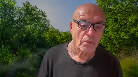 Snapshot of eddelmar chatting on January 2026 08:58:01 PM eddelmar online show from January 2026 08:58:01 PM