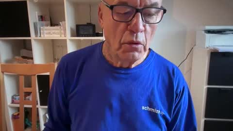 Snapshot of eddelmar chatting on February 2026 10:21:02 AM eddelmar online show from February 2026 10:21:02 AM