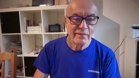 Snapshot of eddelmar chatting on February 2026 08:30:02 AM eddelmar online show from February 2026 08:30:02 AM