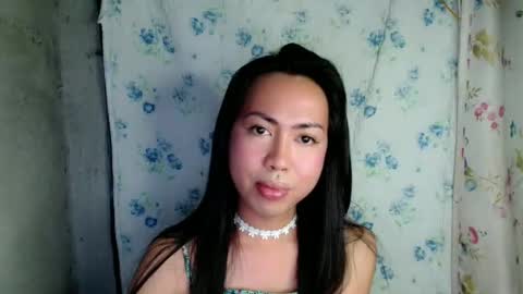 eddfox001 online show from April 2026 01:17:01 PM