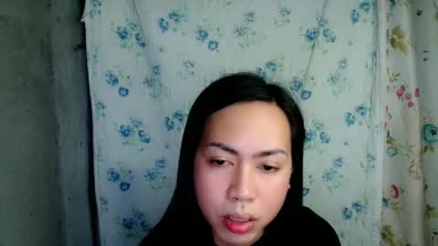 eddfox001 online show from May 2026 12:23:02 PM