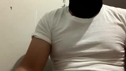 Snapshot of eddy7978 chatting on April 2026 06:58:01 AM eddy7978 online show from April 2026 06:58:01 AM