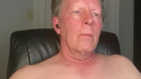 Snapshot of eddygl1968 chatting on June 2026 02:50:02 AM Eddy online show from June 2026 02:50:02 AM