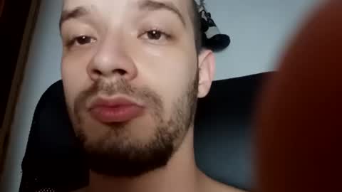 Hey my name is Eden     follow me IG ede glock online show from January 2025 06:37:01 AM