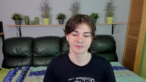 Snapshot of edgar_ray chatting on December 2025 02:51:01 AM Edgar online show from December 2025 02:51:01 AM