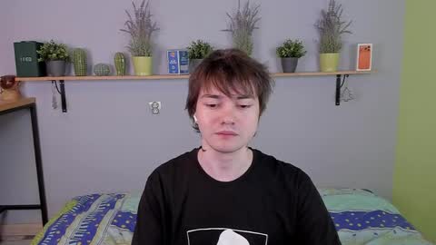 Snapshot of edgar_ray chatting on April 2026 12:11:02 AM Edgar online show from April 2026 12:11:02 AM
