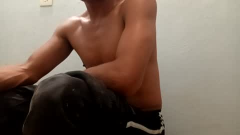 Snapshot of edgarsanmartin550 chatting on June 2026 05:26:02 AM edgarsanmartin550 online show from June 2026 05:26:02 AM