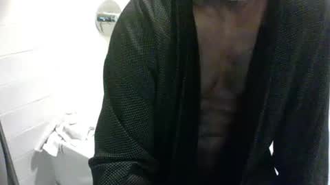 Dad online show from May 2026 11:06:02 AM