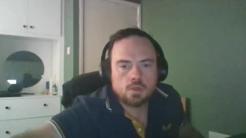 edhead1111434125 online show from November 2025 09:40:01 AM