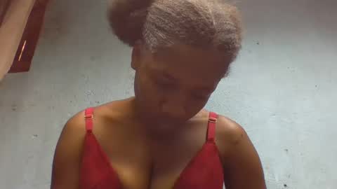 edilette0406 online show from December 2024 07:36:01 AM
