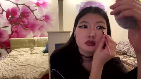 Eri online show from May 2026 06:25:01 PM