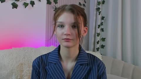 Snapshot of edithgalpin chatting on January 2025 11:34:02 PM Lisa online show from January 2025 11:34:02 PM