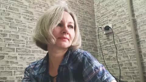 Snapshot of edithmanning chatting on January 2025 09:37:02 AM edithmanning online show from January 2025 09:37:02 AM