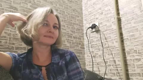 Snapshot of edithmanning chatting on January 2025 06:36:02 PM edithmanning online show from January 2025 06:36:02 PM