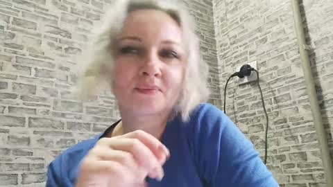 Snapshot of edithmanning chatting on January 2025 10:19:01 AM edithmanning online show from January 2025 10:19:01 AM