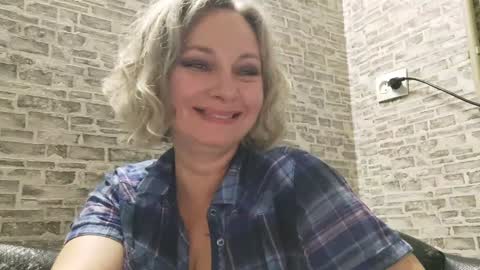 Snapshot of edithmanning chatting on January 2025 06:35:01 PM edithmanning online show from January 2025 06:35:01 PM