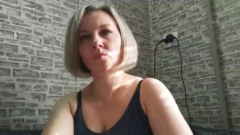 Snapshot of edithmanning chatting on January 2025 07:57:01 AM edithmanning online show from January 2025 07:57:01 AM