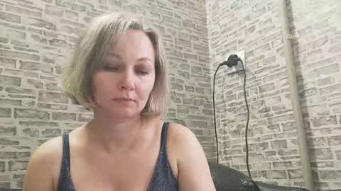 Snapshot of edithmanning chatting on January 2025 11:01:01 AM edithmanning online show from January 2025 11:01:01 AM