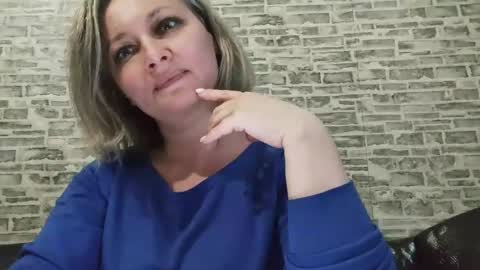 Snapshot of edithmanning chatting on March 2025 03:23:02 PM edithmanning online show from March 2025 03:23:02 PM