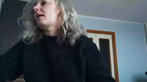 edithmanning online show from April 2026 06:28:01 AM